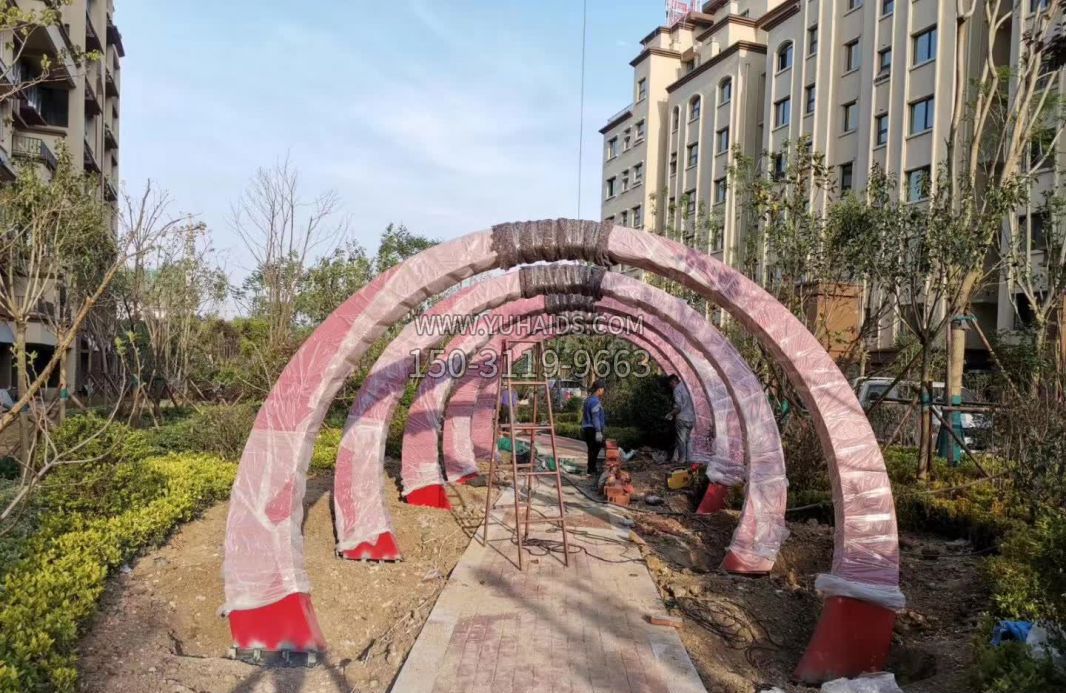 園林不銹鋼拱門(mén)景觀雕塑