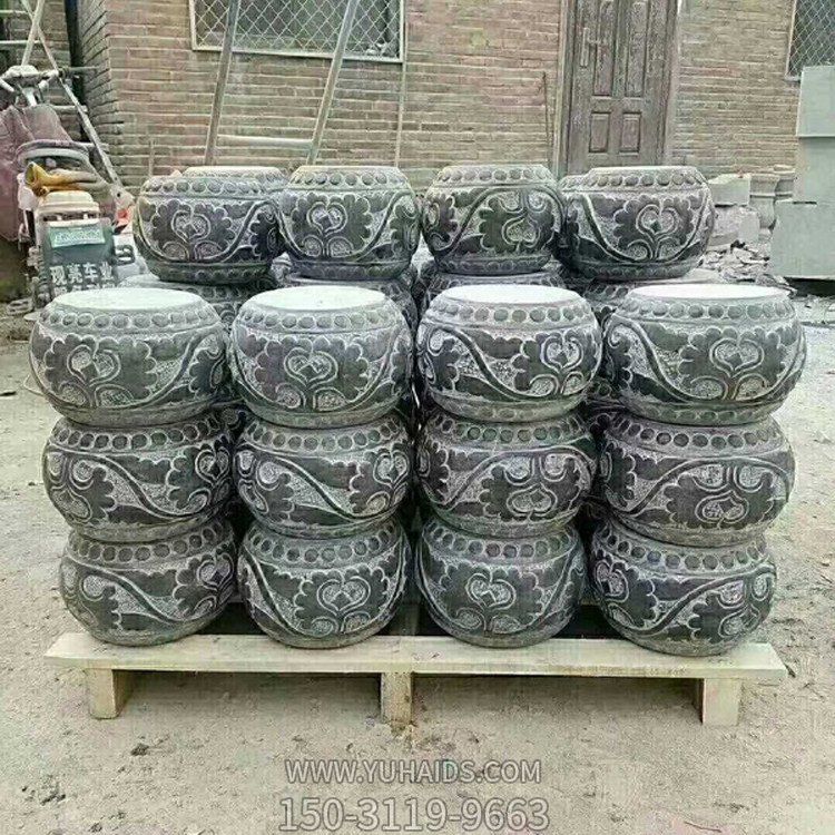 青石柱墩，寺廟柱子底部用的石墩子雕塑