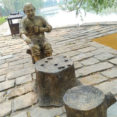 玻璃鋼樹(shù)墩，棋盤(pán)，老頭，公園情景雕塑