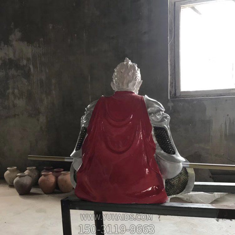 玻璃鋼噴漆齊天大圣坐姿雕像游樂場(chǎng)主題公園擺件雕塑