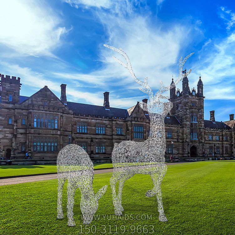 梅花鹿，鐵藝鐵絲網(wǎng)焊接動(dòng)物雕塑