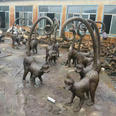 創(chuàng)意動(dòng)物園景觀(guān)動(dòng)物猴子雕塑