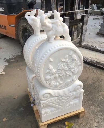 庭院園林門(mén)口擺放漢白玉招財(cái)吉祥小象石門(mén)墩