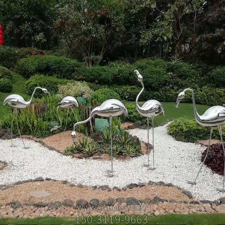 鏡面仙鶴，不銹鋼丹頂鶴雕塑