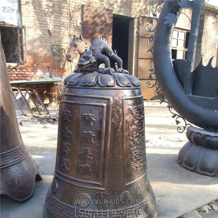 鑄銅鐘，警鐘，吊鐘雕塑