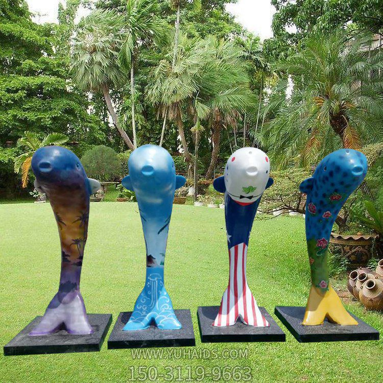玻璃鋼彩繪海豚，可愛的立式海豚雕塑擺件