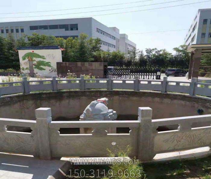 公園景區(qū)池塘中的大理石烏龜?shù)袼?>
                                <h2>公園景區(qū)池塘中的大理石烏龜?shù)袼?參數(shù)說明</h2>
                                                                        <table>
                                      <tr>
                                        <th>產(chǎn)品標(biāo)題</th>
                                        <td>公園景區(qū)池塘中的大理石烏龜?shù)袼?/td>
                                      </tr>
                                      <tr>
                                        <th>發(fā)布時(shí)間</th>
                                        <td>2023-06-07 12:02</td>
                                      </tr>
                                      <tr>
                                        <th>價(jià)格</th>
                                        <td><span>電話咨詢</td>
                                      </tr>
                                                                              <tr>
                                          <th>應(yīng)用場(chǎng)所</th>
                                          <td>公園</td>
                                        </tr>
                                                                              <tr>
                                          <th>制作材質(zhì)</th>
                                          <td>大理石</td>
                                        </tr>
                                                                          </table>
                                <h2>公園景區(qū)池塘中的大理石烏龜?shù)袼?詳細(xì)說明</h2>
                                <p>玉海雕塑是一家綜合性的雕塑公司，擁有多款公園景區(qū)池塘中的大理石烏龜?shù)袼苣Ｐ?，可加工定制多種公園景區(qū)池塘中的大理石烏龜?shù)袼?，支持材質(zhì)、樣式、風(fēng)格、尺寸大小等方面的調(diào)整修改定制。我們所加工制作的公園景區(qū)池塘中的大理石烏龜?shù)袼苜|(zhì)優(yōu)價(jià)廉，遍布全國(guó)多個(gè)省市地區(qū)，想要了解更多案例圖片，請(qǐng)電話或微信咨詢。材質(zhì)、大小、樣式等都可以按需定制，還可根據(jù)您提供給的公園景區(qū)池塘中的大理石烏龜?shù)袼軜訄D進(jìn)行制作！如有相關(guān)需求，歡迎致電（微信同號(hào)）：<span>150-3119-9663</span></p>
                                                                <div   class=