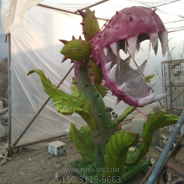 植物園戶外擺放大型玻璃鋼食人花雕塑