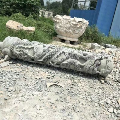 青石龍柱，高浮雕龍紋柱子