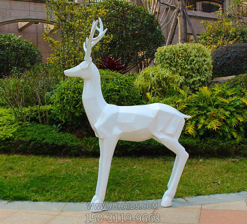 戶(hù)外大型景觀玻璃鹿雕塑