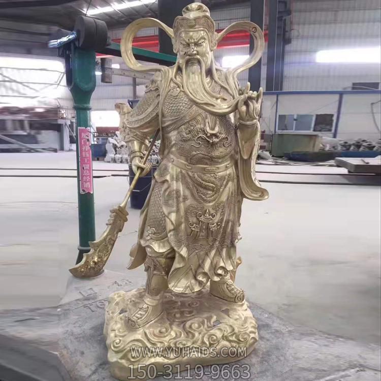 鎮(zhèn)宅招財(cái)鑄銅關(guān)公 關(guān)二爺?shù)袼?>
                                <h2>鎮(zhèn)宅招財(cái)鑄銅關(guān)公 關(guān)二爺?shù)袼?參數(shù)說明</h2>
                                                                        <table>
                                      <tr>
                                        <th>產(chǎn)品標(biāo)題</th>
                                        <td>鎮(zhèn)宅招財(cái)鑄銅關(guān)公 關(guān)二爺?shù)袼?/td>
                                      </tr>
                                      <tr>
                                        <th>發(fā)布時(shí)間</th>
                                        <td>2023-06-07 14:10</td>
                                      </tr>
                                      <tr>
                                        <th>價(jià)格</th>
                                        <td><span>電話咨詢</td>
                                      </tr>
                                                                              <tr>
                                          <th>制作材質(zhì)</th>
                                          <td>鑄銅</td>
                                        </tr>
                                                                          </table>
                                <h2>鎮(zhèn)宅招財(cái)鑄銅關(guān)公 關(guān)二爺?shù)袼?詳細(xì)說明</h2>
                                <p>玉海雕塑是一家綜合性的雕塑公司，擁有多款鎮(zhèn)宅招財(cái)鑄銅關(guān)公雕塑模型，可加工定制多種鎮(zhèn)宅招財(cái)鑄銅關(guān)公雕塑，支持材質(zhì)、樣式、風(fēng)格、尺寸大小等方面的調(diào)整修改定制。我們所加工制作的鎮(zhèn)宅招財(cái)鑄銅關(guān)公雕塑質(zhì)優(yōu)價(jià)廉，遍布全國多個(gè)省市地區(qū)，想要了解更多案例圖片，請(qǐng)電話或微信咨詢。材質(zhì)、大小、樣式等都可以按需定制，還可根據(jù)您提供給的鎮(zhèn)宅招財(cái)鑄銅關(guān)公雕塑樣圖進(jìn)行制作！如有相關(guān)需求，歡迎致電（微信同號(hào)）：<span>150-3119-9663</span></p>
                                                                <div   class=