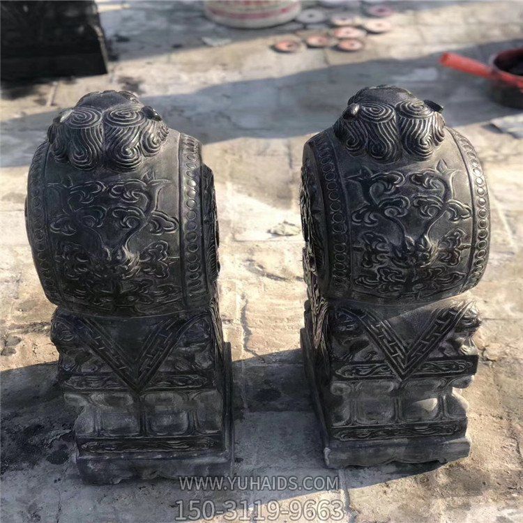石雕門墩抱鼓石一對(duì) 青石做舊麒麟庭院門鼓雕塑