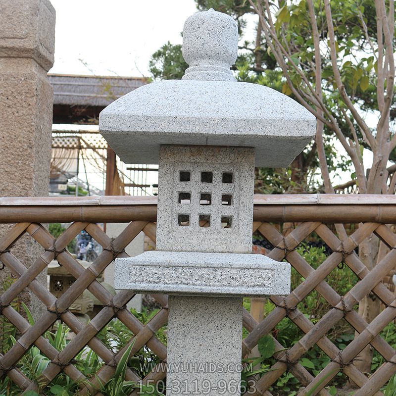 石仿古青石中式別墅酒店戶外太陽(yáng)能石頭燈雕塑