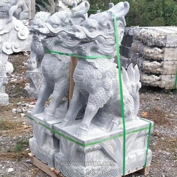 青石麒麟，石雕麒麟圣獸雕塑
