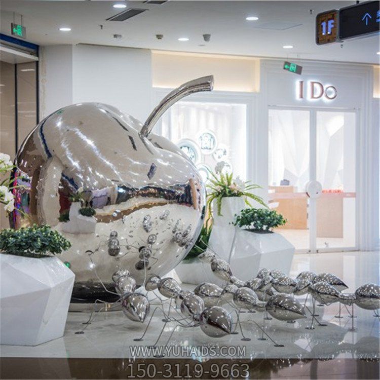 鏡面不銹鋼戶外公園螞蟻覓食蘋(píng)果雕塑擺件