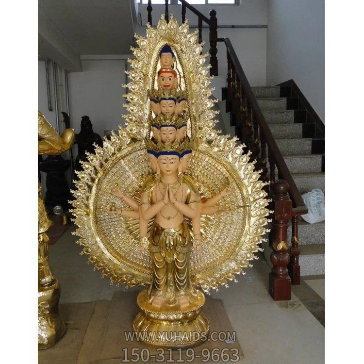 宗教景區(qū)景點玻璃鋼噴金烤漆大型千手觀音擺件雕塑