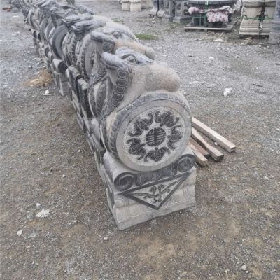 金蟾抱鼓石，青石門墩