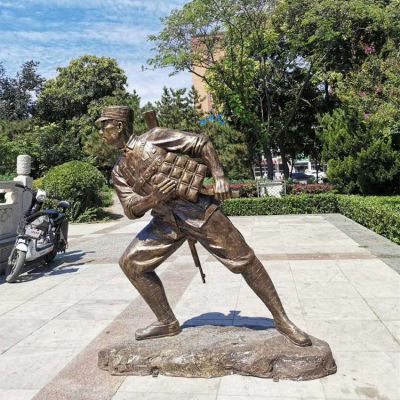 沖鋒，玻璃鋼仿銅戰(zhàn)士士兵雕塑