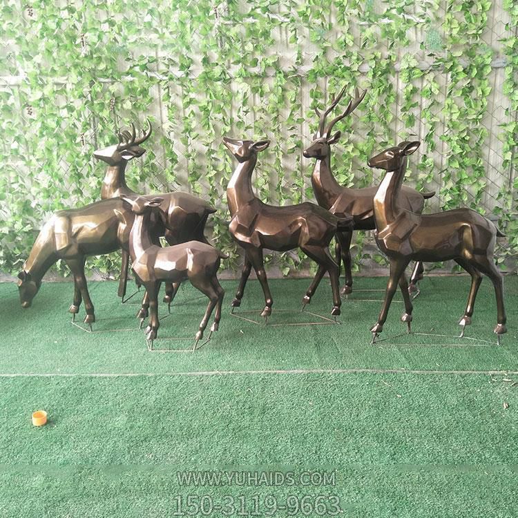 仿銅鹿，塊面效果，可改色雕塑