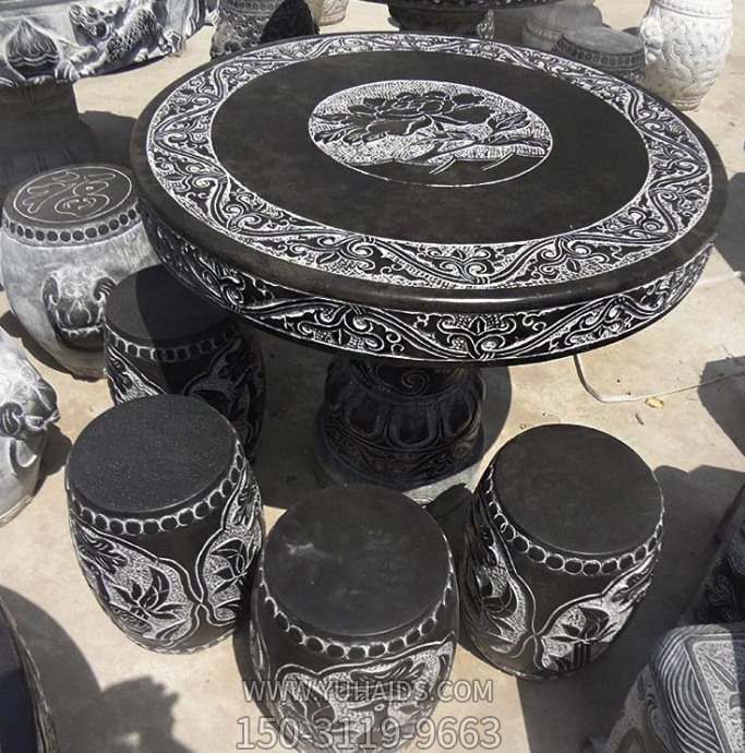 青石雕花桌凳，中式傳統(tǒng)石雕圓桌凳雕塑