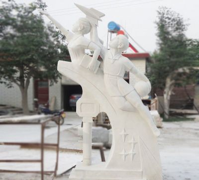 大型廣場擺放的石雕創(chuàng)意天天向上雕塑