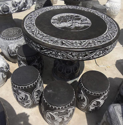 青石雕花桌凳，中式傳統(tǒng)石雕圓桌凳