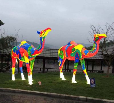 戶(hù)外發(fā)光照明動(dòng)物景觀駱駝雕塑