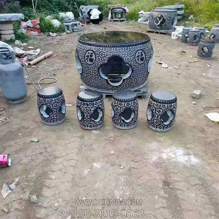 石雕桌凳，青石圓桌凳雕塑