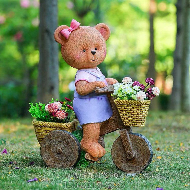 玻璃鋼卡通園林騎車(chē)的小熊雕塑