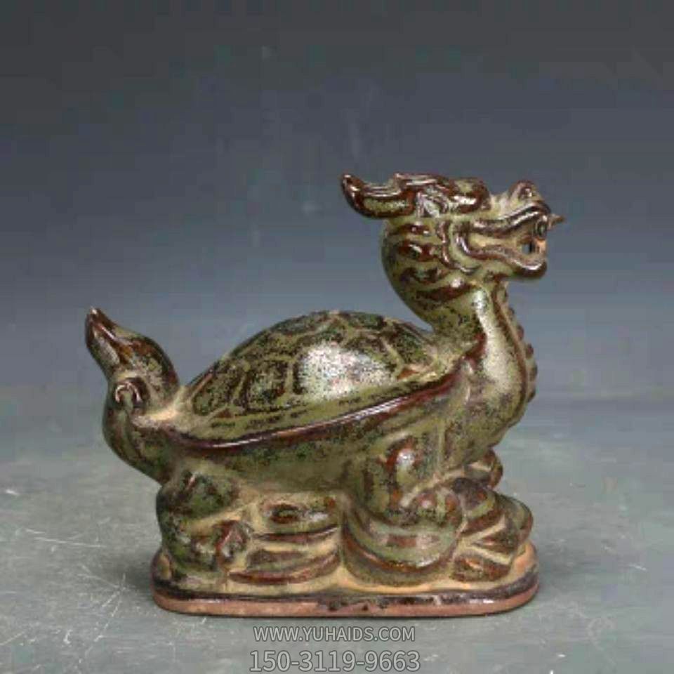 室內(nèi)擺放的玻璃鋼彩繪龍龜?shù)袼?>
                                <h2>室內(nèi)擺放的玻璃鋼彩繪龍龜?shù)袼?參數(shù)說明</h2>
                                                                        <table>
                                      <tr>
                                        <th>產(chǎn)品標(biāo)題</th>
                                        <td>室內(nèi)擺放的玻璃鋼彩繪龍龜?shù)袼?/td>
                                      </tr>
                                      <tr>
                                        <th>發(fā)布時(shí)間</th>
                                        <td>2023-06-08 06:57</td>
                                      </tr>
                                      <tr>
                                        <th>價(jià)格</th>
                                        <td><span>電話咨詢</td>
                                      </tr>
                                                                              <tr>
                                          <th>雕刻內(nèi)容</th>
                                          <td>龍、龍龜</td>
                                        </tr>
                                                                              <tr>
                                          <th>制作材質(zhì)</th>
                                          <td>玻璃鋼</td>
                                        </tr>
                                                                              <tr>
                                          <th>其他</th>
                                          <td>彩繪</td>
                                        </tr>
                                                                          </table>
                                <h2>室內(nèi)擺放的玻璃鋼彩繪龍龜?shù)袼?詳細(xì)說明</h2>
                                <p>玉海雕塑是一家綜合性的雕塑公司，擁有多款室內(nèi)擺放的玻璃鋼彩繪龍龜?shù)袼苣Ｐ?，可加工定制多種室內(nèi)擺放的玻璃鋼彩繪龍龜?shù)袼?，支持材質(zhì)、樣式、風(fēng)格、尺寸大小等方面的調(diào)整修改定制。我們所加工制作的室內(nèi)擺放的玻璃鋼彩繪龍龜?shù)袼苜|(zhì)優(yōu)價(jià)廉，遍布全國多個(gè)省市地區(qū)，想要了解更多案例圖片，請(qǐng)電話或微信咨詢。材質(zhì)、大小、樣式等都可以按需定制，還可根據(jù)您提供給的室內(nèi)擺放的玻璃鋼彩繪龍龜?shù)袼軜訄D進(jìn)行制作！如有相關(guān)需求，歡迎致電（微信同號(hào)）：<span>150-3119-9663</span></p>
                                                                <div   class=