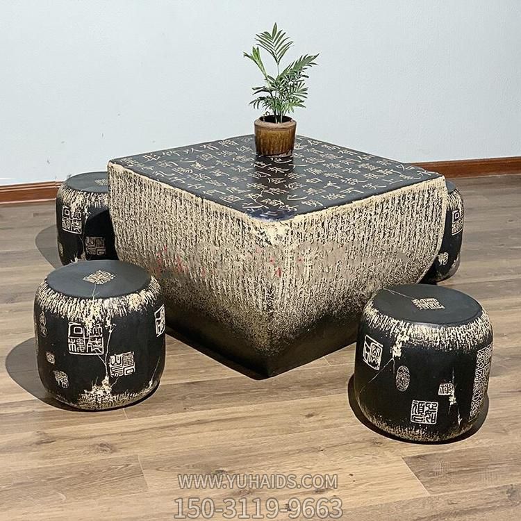 園林戶(hù)外擺放青石仿古雕刻石桌石凳花崗巖雕塑