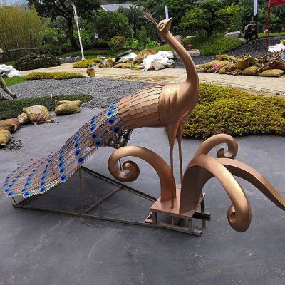 不銹鋼孔雀，烤漆藝術(shù)動物造型雕塑