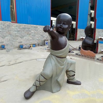 景區(qū)寺院功夫和尚玻璃鋼仿銅雕塑