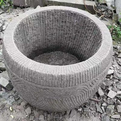 青石雕刻圓形老石槽庭院流養(yǎng)魚水缸