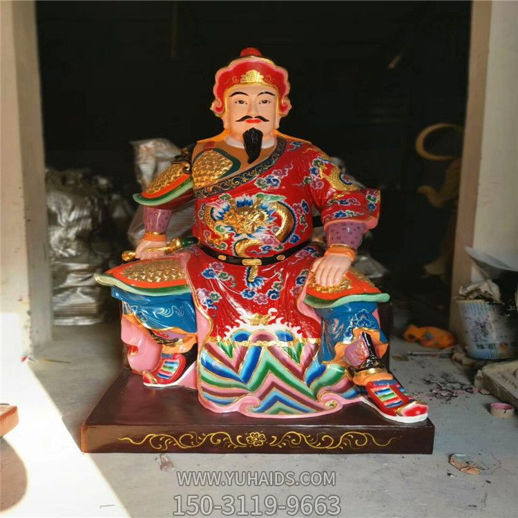 大型玻璃鋼彩繪神佛馬王爺?shù)袼?>
                                <h2>大型玻璃鋼彩繪神佛馬王爺?shù)袼?參數(shù)說明</h2>
                                                                        <table>
                                      <tr>
                                        <th>產(chǎn)品標題</th>
                                        <td>大型玻璃鋼彩繪神佛馬王爺?shù)袼?/td>
                                      </tr>
                                      <tr>
                                        <th>發(fā)布時間</th>
                                        <td>2023-06-08 13:00</td>
                                      </tr>
                                      <tr>
                                        <th>價格</th>
                                        <td><span>電話咨詢</td>
                                      </tr>
                                                                              <tr>
                                          <th>制作材質(zhì)</th>
                                          <td>玻璃鋼</td>
                                        </tr>
                                                                              <tr>
                                          <th>雕刻內(nèi)容</th>
                                          <td>馬</td>
                                        </tr>
                                                                              <tr>
                                          <th>其他</th>
                                          <td>彩繪</td>
                                        </tr>
                                                                          </table>
                                <h2>大型玻璃鋼彩繪神佛馬王爺?shù)袼?詳細說明</h2>
                                <p>玉海雕塑是一家綜合性的雕塑公司，擁有多款大型玻璃鋼彩繪神佛馬王爺?shù)袼苣Ｐ?，可加工定制多種大型玻璃鋼彩繪神佛馬王爺?shù)袼埽С植馁|(zhì)、樣式、風格、尺寸大小等方面的調(diào)整修改定制。我們所加工制作的大型玻璃鋼彩繪神佛馬王爺?shù)袼苜|(zhì)優(yōu)價廉，遍布全國多個省市地區(qū)，想要了解更多案例圖片，請電話或微信咨詢。材質(zhì)、大小、樣式等都可以按需定制，還可根據(jù)您提供給的大型玻璃鋼彩繪神佛馬王爺?shù)袼軜訄D進行制作！如有相關需求，歡迎致電（微信同號）：<span>150-3119-9663</span></p>
                                                                <div   class=