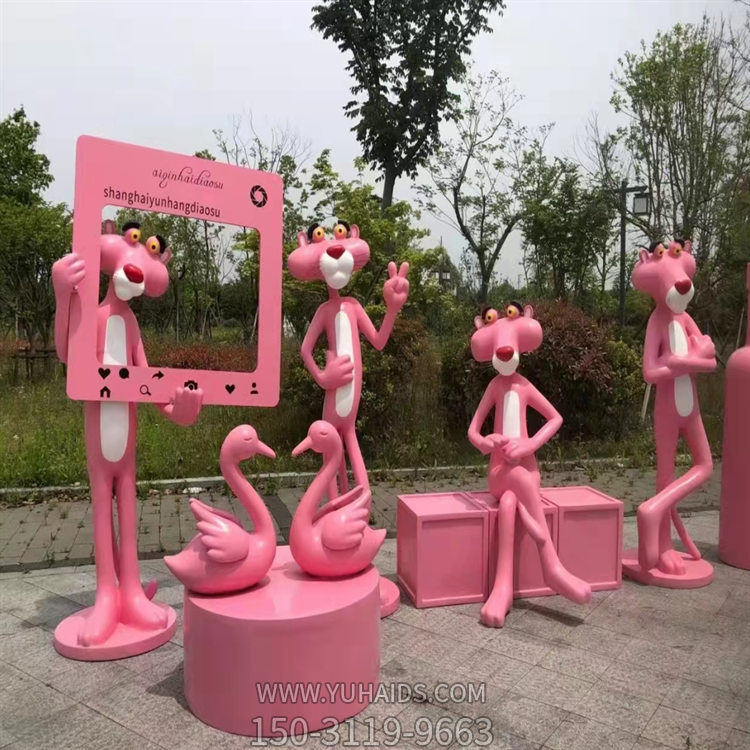 網(wǎng)紅豹，卡通豹子雕塑