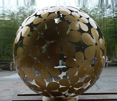 街道不銹鋼創(chuàng)意花花造型裝飾品鏤空球雕塑