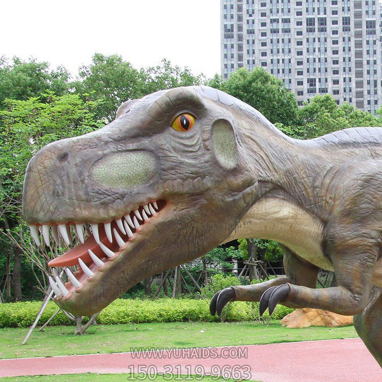 玻璃鋼仿真恐龍，頭部細節(jié)特寫雕塑