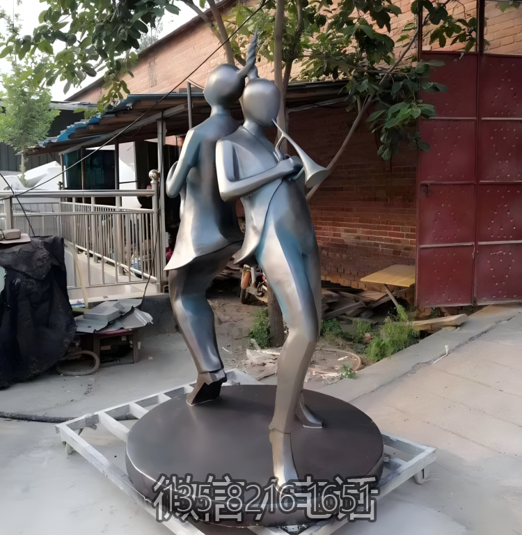 不銹鋼拋光音樂抽象人物雕塑