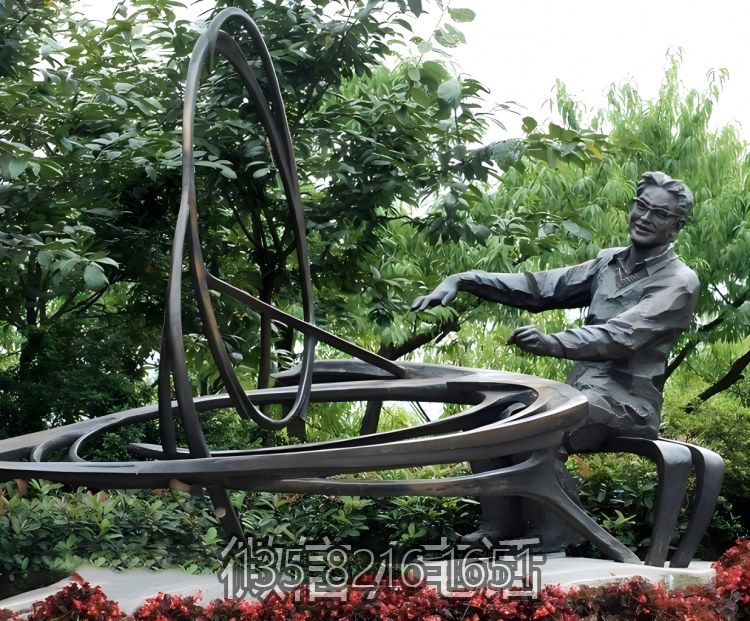 戶外花園景觀玻璃鋼仿銅創(chuàng)意景觀彈鋼琴的人物雕塑