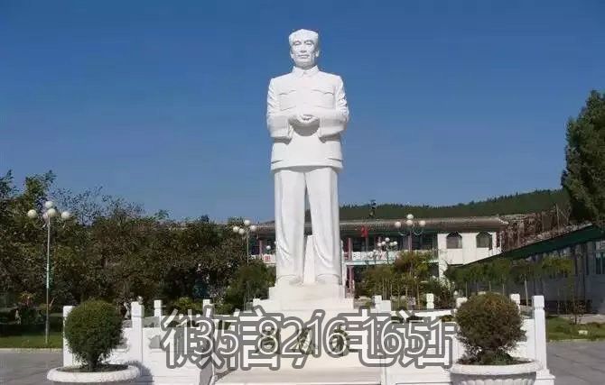 城市廣場(chǎng)漢白玉大理石雕刻周總理雕像