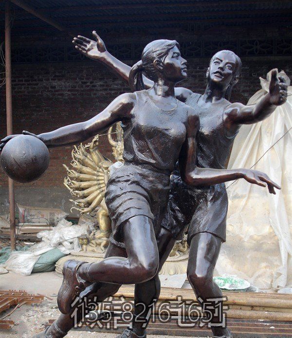 公園擺件玻璃鋼仿銅體育運動打籃球的人物雕塑