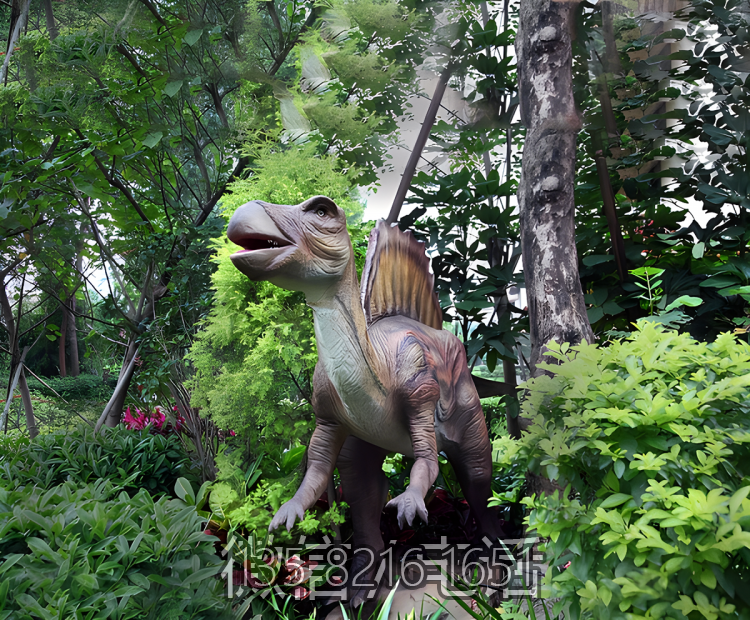 園林戶外大型侏羅紀(jì)主題動(dòng)物景觀玻璃鋼仿真動(dòng)物恐龍雕塑