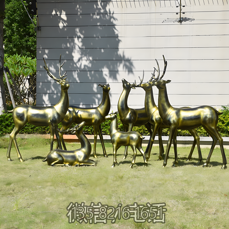 酒店草坪裝飾動(dòng)物擺件玻璃鋼仿銅組合小品梅花鹿雕塑
