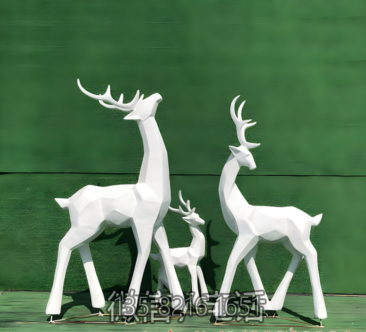 戶外創(chuàng)意動(dòng)物景觀擺件玻璃鋼抽象幾何塊面小鹿雕塑 