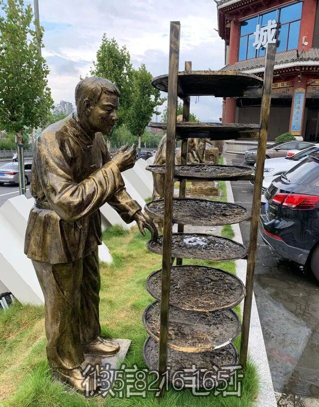 園林景觀玻璃鋼攤青的人物雕塑