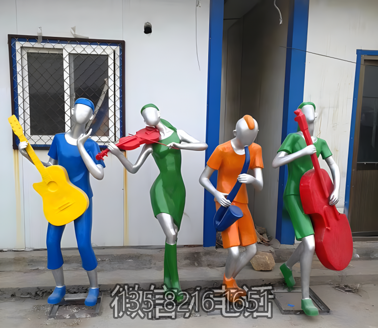 公園戶外玻璃鋼抽象彩繪演奏樂(lè)器的音樂(lè)人雕塑