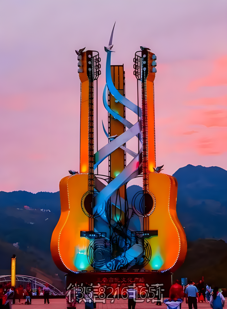 大型不銹鋼音樂(lè)節(jié)吉他景觀雕塑
