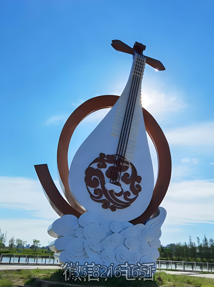 不銹鋼琵琶景觀雕塑