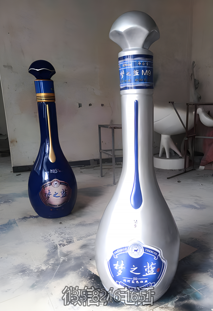 玻璃鋼仿真酒瓶雕塑擺件